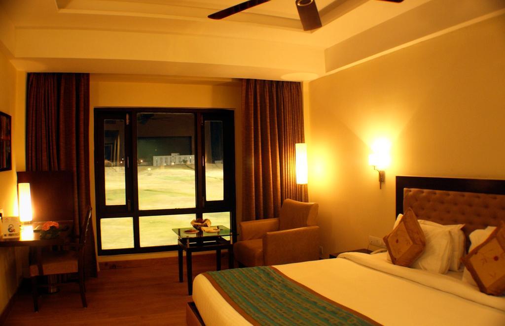 Cambay Resort Jaipur Phòng bức ảnh