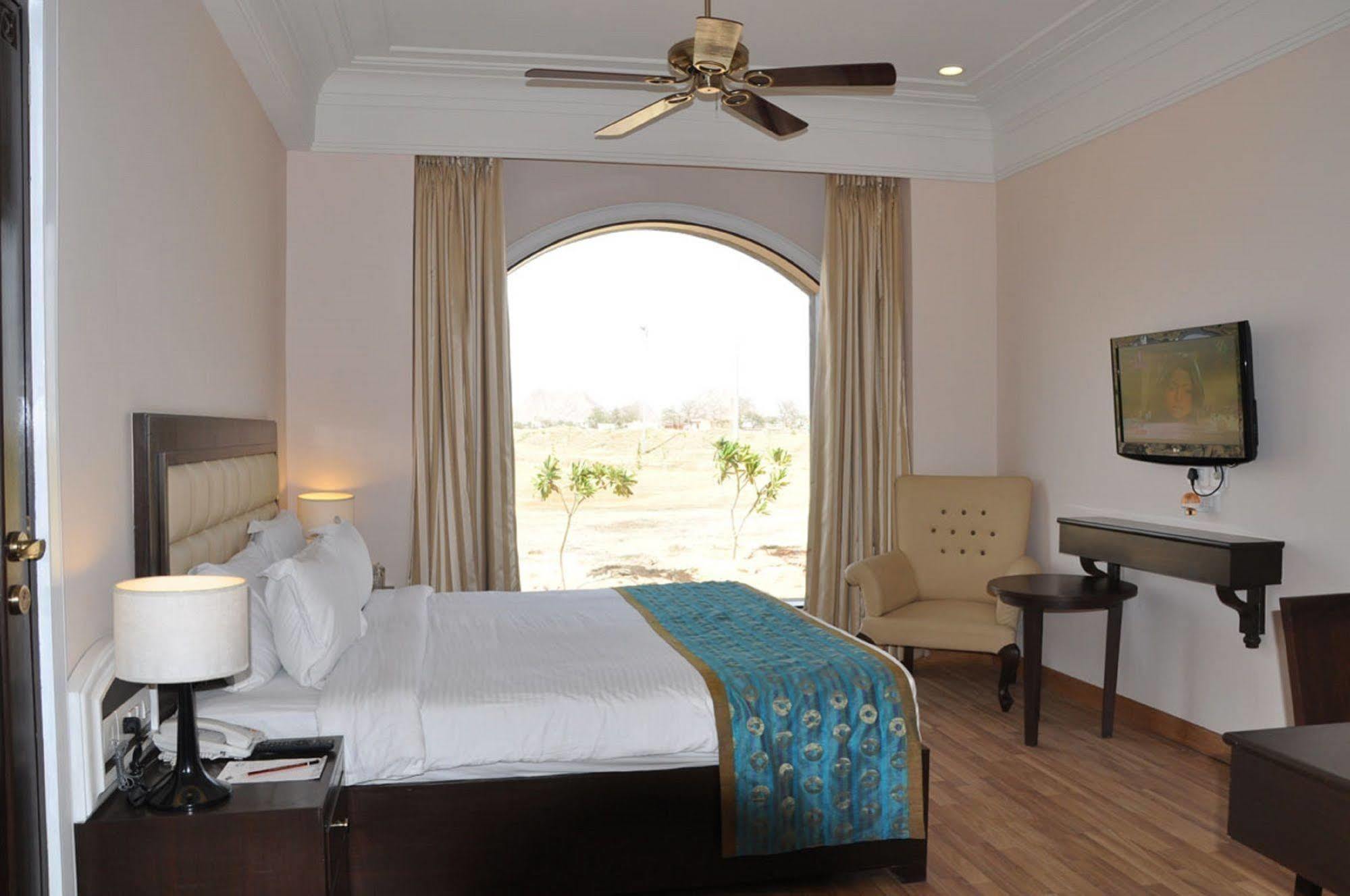 Cambay Resort Jaipur Ngoại thất bức ảnh